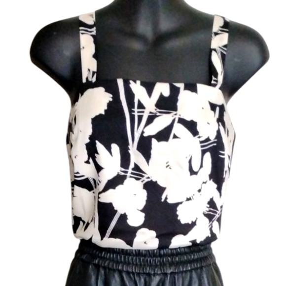 Banana Republic | NWT White Floral Silky Tank Black & White Boxy Camisole Top - Picture 11 of 12